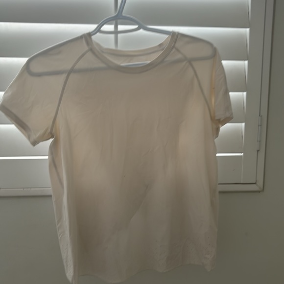 White lulu t shirt open back size 4 - Picture 2 of 3